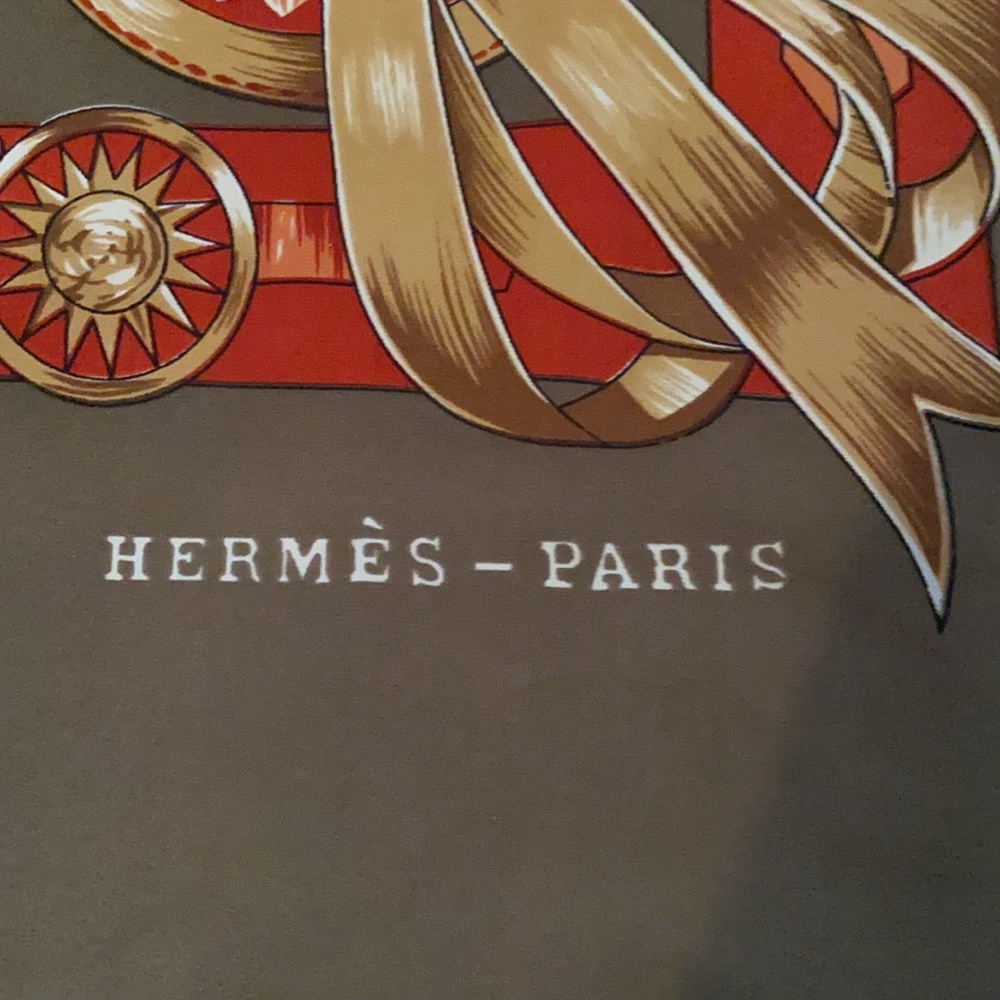 Hermès Equestrian Scarf - Picture 2 of 8